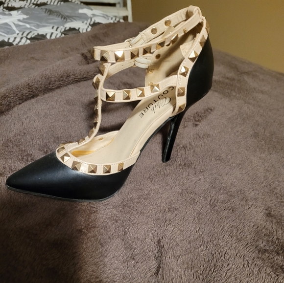 Dazzling heels - Picture 6 of 11